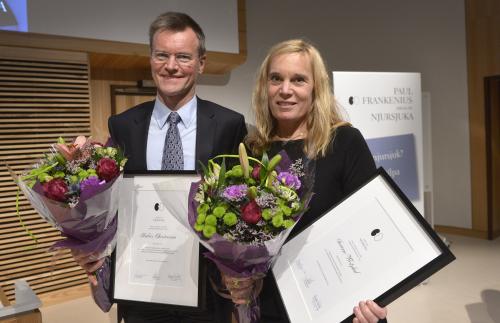 Två av årets stipendiater, Anders Christensson, Skånes universitetssjukhus och Susanne Westphal, Sahlgrenska Universitetssjukhuset. Foto: Roger Lundsten
