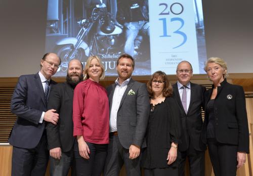 Styrelsen och förra årets stipendiater som redovisade sitt arbete vid stipendieutdelningen. Fr v Paul Frankenius, Leif Almberg, Martha Ehlin, Peter Carstedt, Annette Lennerling, Lars Wessman och Nina Eldh. Foto: Roger Lundsten